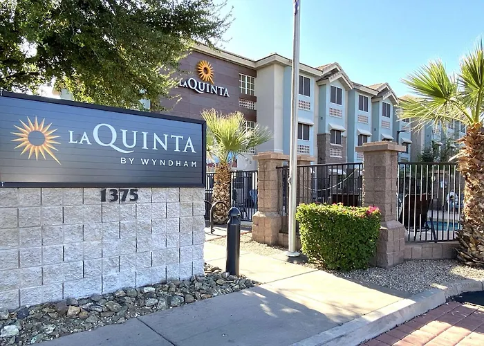 La Quinta Inn & Suites By Wyndham Tempe University, Phoenix