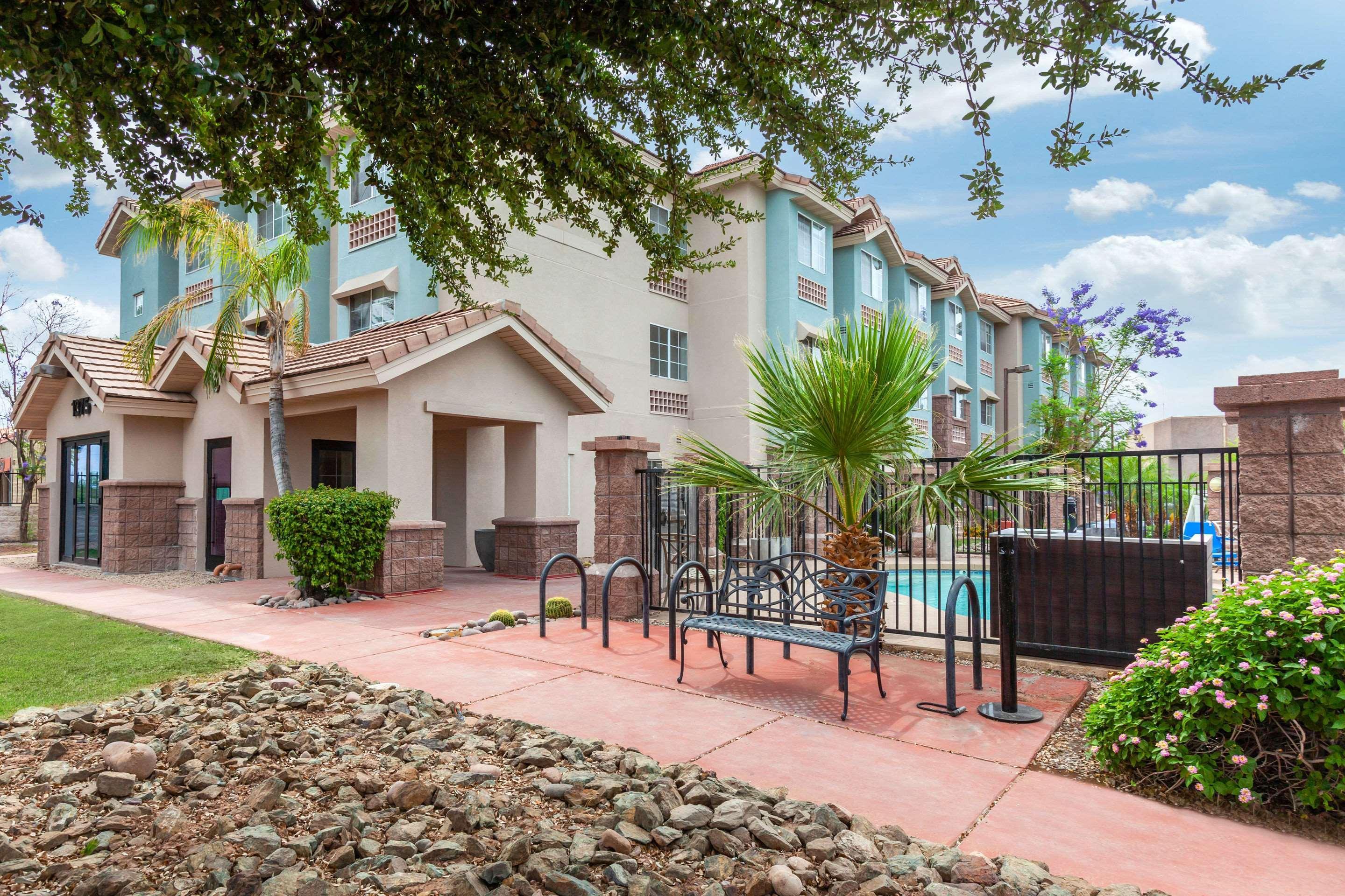 La Quinta & By Wyndham University, Phoenix 2*