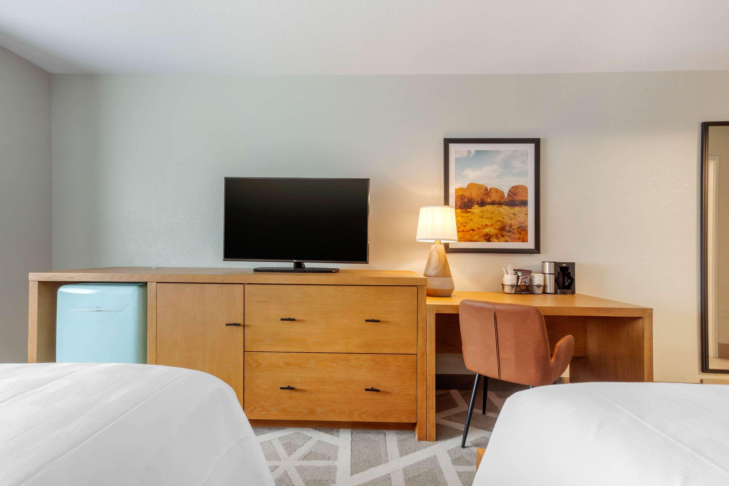 La Quinta & By Wyndham University, Phoenix Hotel 2*