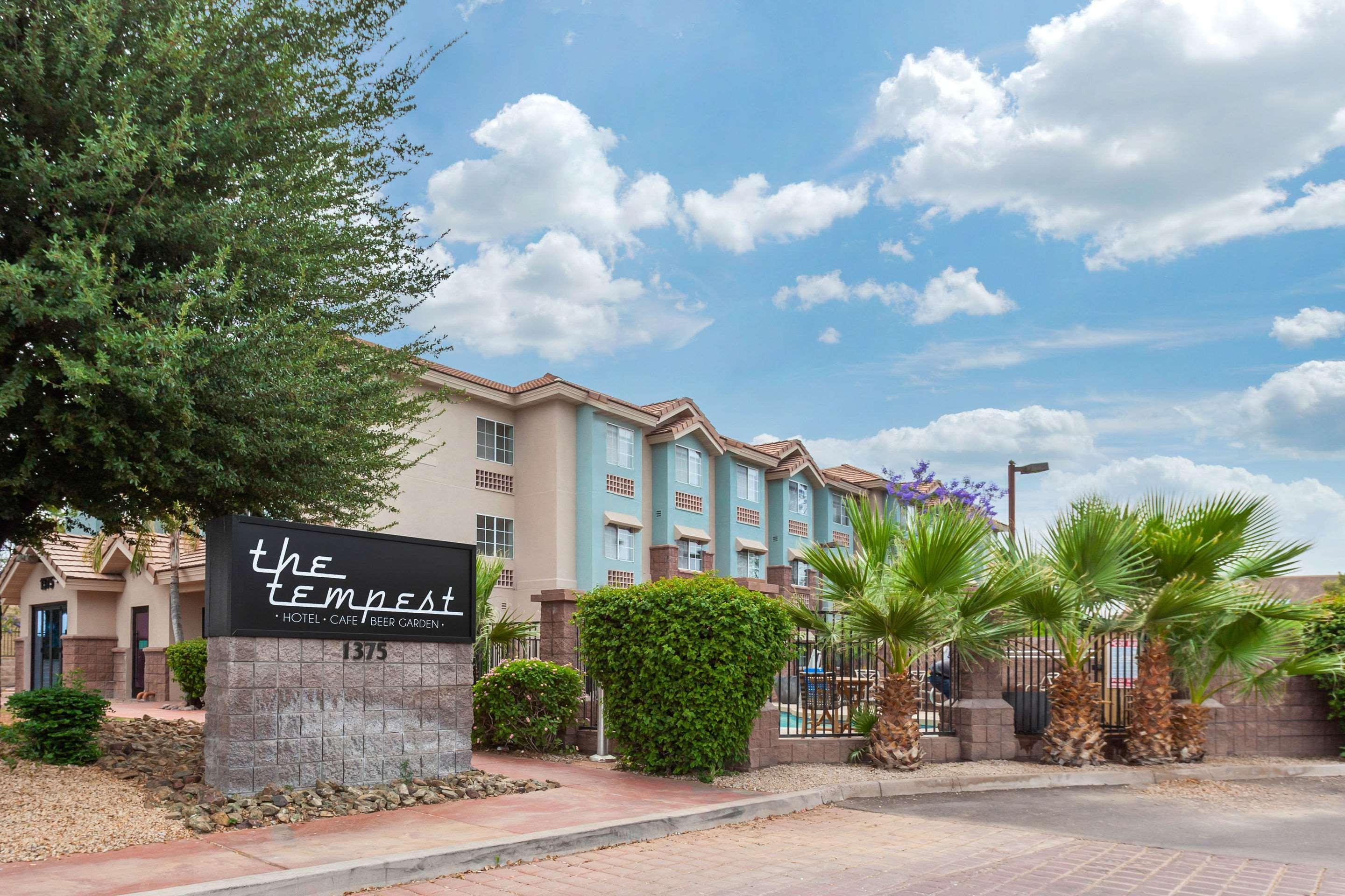 La Quinta & By Wyndham University, Phoenix 2*
