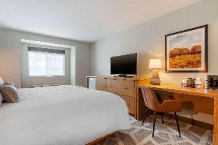 La Quinta & By Wyndham University, Phoenix