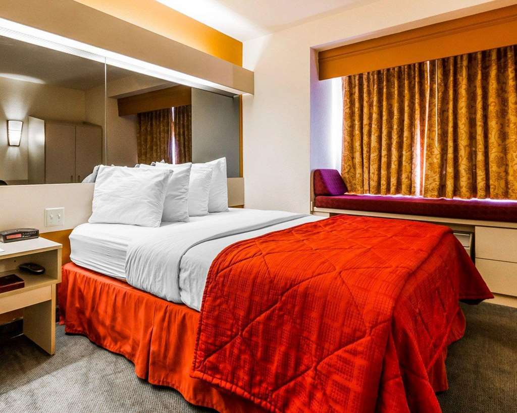 Hotel La Quinta & By Wyndham University, Phoenix Tempe