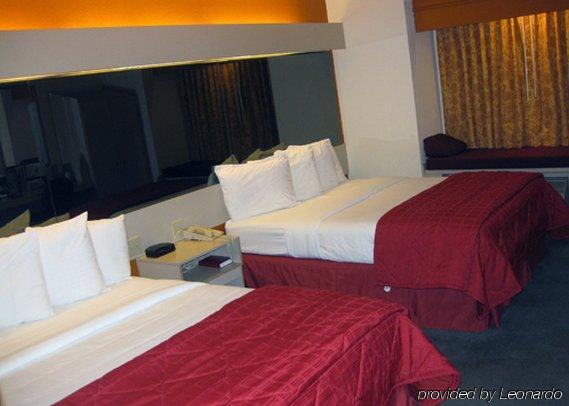 La Quinta & By Wyndham University, Phoenix Hotel 2*