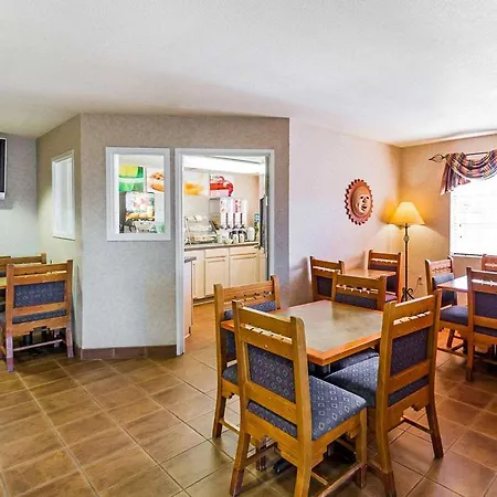 La Quinta Inn & Suites By Wyndham Tempe University, Phoenix 