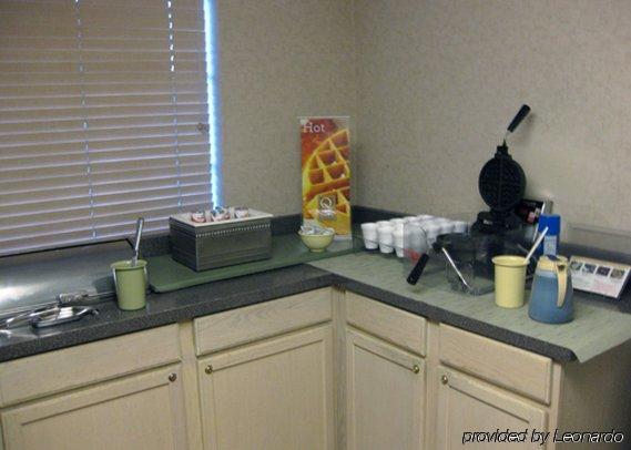 La Quinta & By Wyndham University, Phoenix 2*